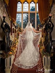 Captured from a variety of unique wedding celebrations, elopements and destination weddings. Guild Of Wedding Photographers Paul Callaghan Expert Judge Photocrowd Photo Competitions Community Site