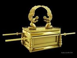 The Ark Of The Covenant Discovered Arc Of The Covenant The Covenant Bible Pictures