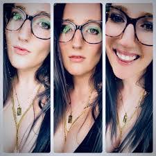 Alexandra Pond's Instagram, Twitter & Facebook