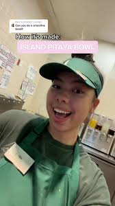 How to Make an Island Pitaya Bowl: Step by Step Guide