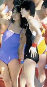 芸能 おしゃれまとめの人気アイデア pinterest nクラブ ビキニモデル 芸能人 水着 聖子