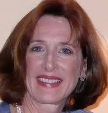 Carolyn Baumert's Instagram, Twitter & Facebook