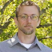 Ashleigh Snowden's Instagram, Twitter & Facebook