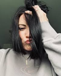 Katie Hazard's Instagram, Twitter & Facebook