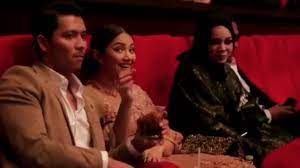 Abdul fattah mohd amin (lahir 14 september 1990) ialah seorang pelakon, penyanyi dan model malaysia. Detik Manis Fazura Fattah Di Jakarta Di Malam Gala Ayat Ayat Cinta 2 Youtube