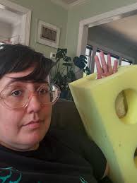 Unfortunate ✋🏽life ✊🏽 update 🚨 I broke my wrist (in two places) three  weeks ago and had surgery two weeks ago. Definitely not an update I ever  wanted to share. But a