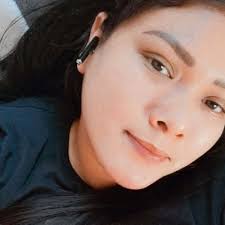 Amelia Cabrera (@_mellitha_)