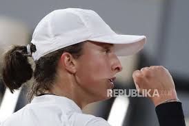 Iga swiatek women's singles overview. Sempat Bertemu Presiden Iga Swiatek Akan Dikarantina Republika Online