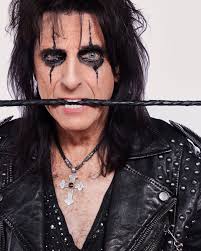 Fan shares story of discovering funny music through Dr. Demento show