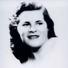 Hilda Dunn's Instagram, Twitter & Facebook