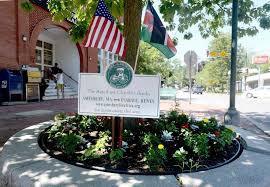 Removal Of Black Lives Matter Sign Sparks Online Protest In Amesbury Local News Newburyportnews Com
