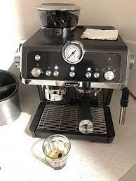 Delonghi magnifica have digital control panel that is programmable completed with burr settings to save your time. Help Can T Get To The Optimal Zone In A Delonghi La Specialista Tried Many Many Things Please Help Espresso