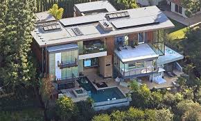Maybe you would like to learn more about one of these? Mila Kunis And Ashton Kutcher Buy A 10 Million House In Beverly Hills Hello Canada