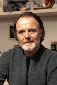 La revolución es un sueño eterno (2012)