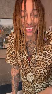 If you sexy and you know it clap your hands in the comments..👏🏾🐆🎵🎶 💎  chain and 🐆 shirt by: stylist @parke.ballantine Chest tat by: artist  @kimieflores 🩸👽🚀 #sexy #confident #love #instagram #leopard #