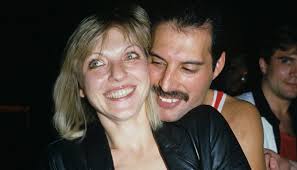 Unseen pictures of Freddie Mercury released by Brian May