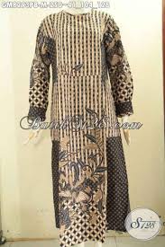 Kesan baju gamis yang jadul saat ini berubah dengan adanya modifikasi dan desain terbaru dari baju batik gamis yang semakin modern dengan model dan motif. Model Baju Batik Gamis Terkini Dengan Kombinasi 2 Motif Busana Batik Muslim Wanita Berhijab Desain Istimewa Di Lengkapi Kancing Depan Cocok Untuk Acara Formal Gm8293pb M Toko Batik Online 2021