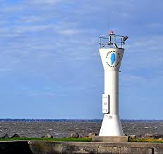 Fisherman S Road Lighthouse This Light Tower Which Now Marks The Entrance To The Boat Ramp And Small Marina Operated By The Fisher Lighthouse Calumet Entrance