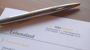 Unsere familie besteht aus fünf personen. Familienstand Im Lebenslauf Angeben Was Sie Daruber Wissen Sollten Chip
