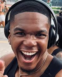 Naton Smith, Jr. (@natonakim) • Fotos y videos de Instagram