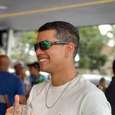 I'm starting to think this is the typical Helldiver IRL.