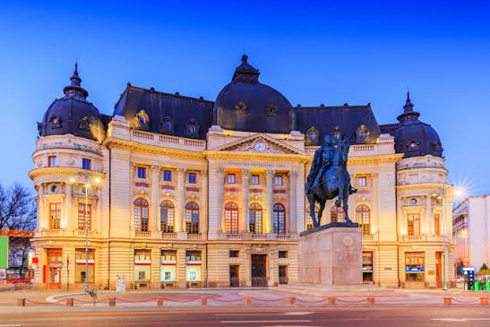 Exterior view of National Museum of Art of Romania