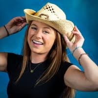 Sarah DeSantis Email & Phone Number