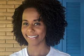 Maju coutinho faz desabafo sobre saúde mental e cita afastamento das redes sociais. F5 Televisao Maju Coutinho Critica Logica Racista De Que Preto Parado E Suspeito E Correndo E Culpado 22 10 2020