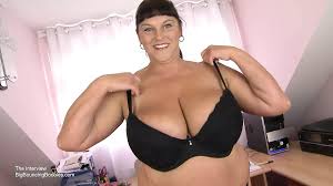 British Mature Carol Brown Interview Huge Boobs: Big Tits Porn by  BigHangingBreasts