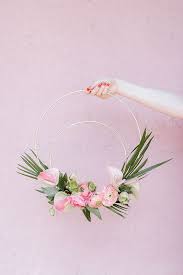 Party Planning A Tropical Palm Leaf Pink Flamingo Themed Soiree Lauren Conrad Tropical Decor Party Tropical Wreath Tropical Decor