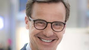 Ulf Kristersson's Instagram, Twitter & Facebook