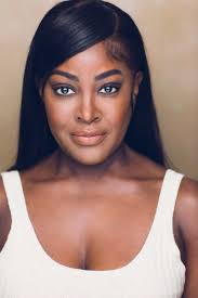 Rissa Davis's Instagram, Twitter & Facebook