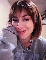 Odalys Con Pelo Corto