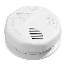 Carbon monoxide detectors are an important device to have in the home, since this deadly gas is odorless, tasteless, and colorless. Brk Talking Smoke Carbon Monoxide Detector Wired 120 V 1044370 Reno Depot