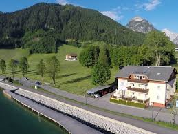 Lakes and walking holidays in pertisau, lake achensee with inghams. Ferienwohnung Direkt Am Achensee Pertisau Am Achensee Familie Pittracher
