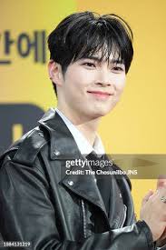 1,068 =Zb1 Photos & High Res Pictures