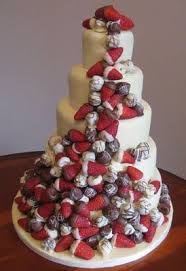 Without A Hitch Strawberry Wedding Cakes Wedding Strawberries Cool Wedding Cakes