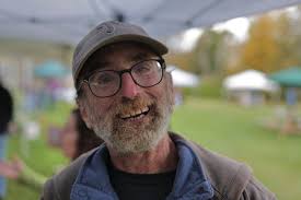 Field Of Dreams: Casey, (Coffee) Irwin (Vegetables), Cindy (Soap And Goat  Cheese), And The Dreamers Of The Cambridge Farmer's Market. Bless The  Farmers