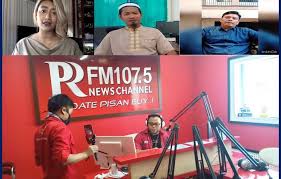 Radikalisme yang berujung pada terorisme menjadi masalah penting bagi umat islam indonesia dewasa ini. Waspadai Aksi Radikalisme Dan Terorisme Selama Pandemi Covid 19