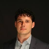 100+ perfiles de «Considine»