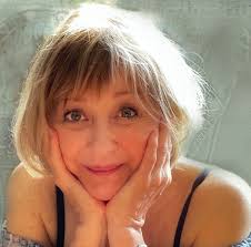 AMBASSADOR 200 PV+VV