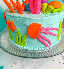 How to make coral royal icing. Under The Sea Cake With Fondant Sea Animals Barefoot In The Pines