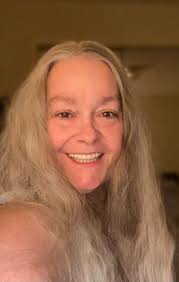 Wanted to share what an awesome talented artist a friend of mines wife is.  I mean, just, wow!