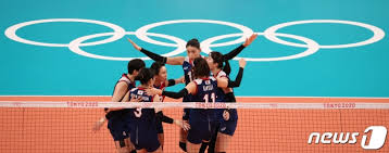 1947년에는 15개국에 의한 fivb(국제배구연맹)이 파리에서 창설되었고, 4년에 1번씩 세계선수권대회와 월드컵을 개최하고 있다. D Xygxg 2v5etm