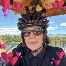 Happening Now in Boise, Idaho. These pics don't capture the size of this  crowd. The diversity of this protest is stunning: grizzled old veterans and  farmers, rednecks, lots of childless cat ladies,