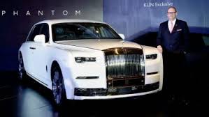 Phantom coupe is a coupe, offered with a choice of 6749 cc petrol engine options. New Rolls Royce Phantom Arrives In India Luxury Car S Specification Picture And Price Details Latestly