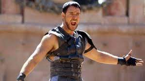 Massimo fugge in africa, diventa gladiatore, torna a roma dove si fa riconoscere. Il Gladiatore Trama Cast E 10 Curiosita Sul Film Con Russel Crowe