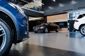 6 Fresh Ideas to Entice More Customers to Your Car Showroom - SimpleTexting