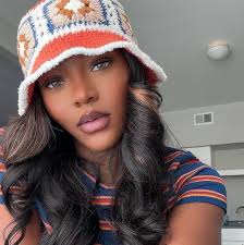 Where are the Chicago ladies?