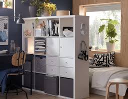 Cloison séparative montée à double ossature décalée de type sad 160 mm. Une Etagere Pour Separer Le Coin Nuit